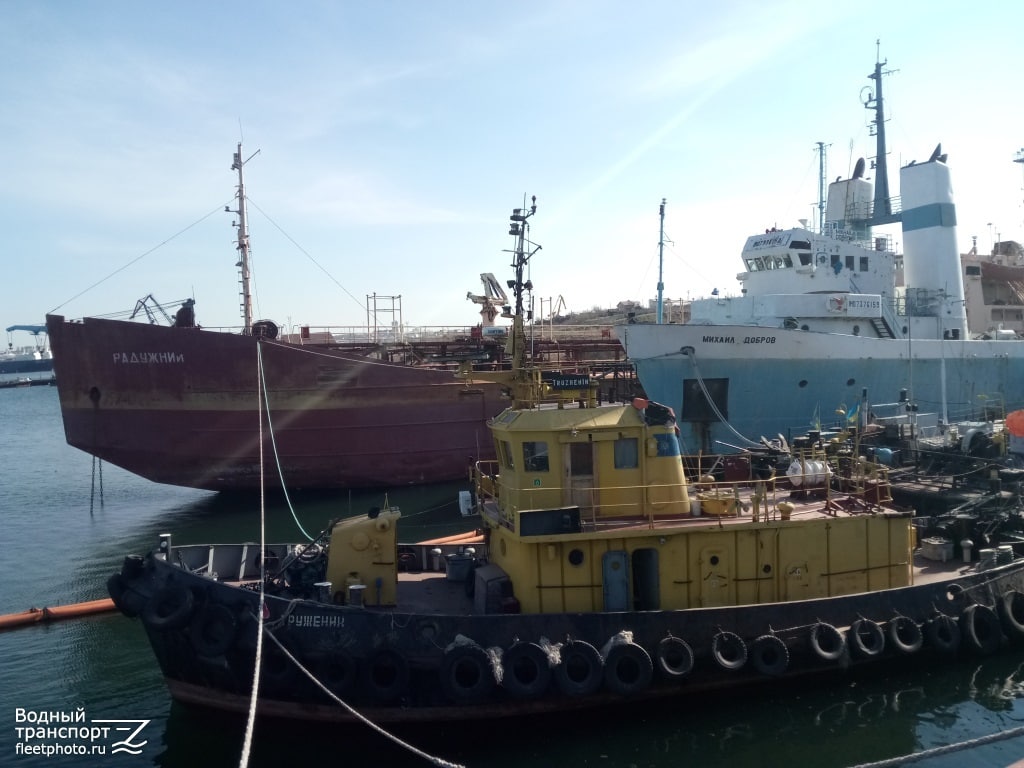 Порт Черноморска выставил на продажу сразу 10 плавсредств (фото, аудио) «фото»