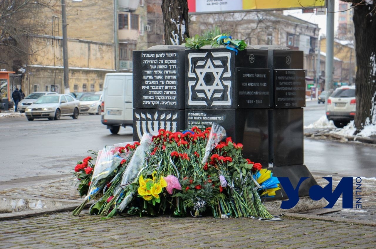 Страшные страницы истории: в Одессе чтят память жертв Холокоста (фото) «фото»