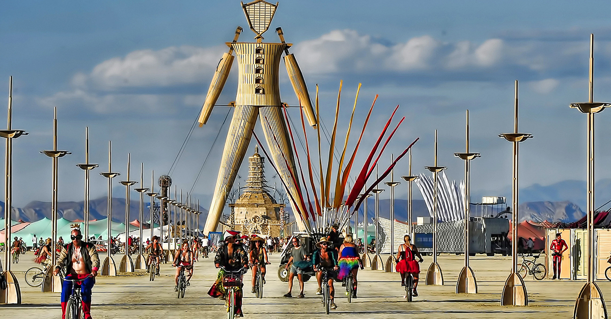 «Агонь-баба» и «Вторая любовь»: одесский скульптор подал заявку на Burning Man (фото) «фото»