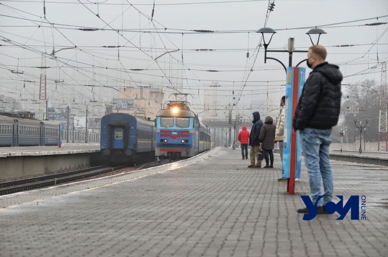 «Укрзалізниця» может прекратить перевозить пассажиров «фото»
