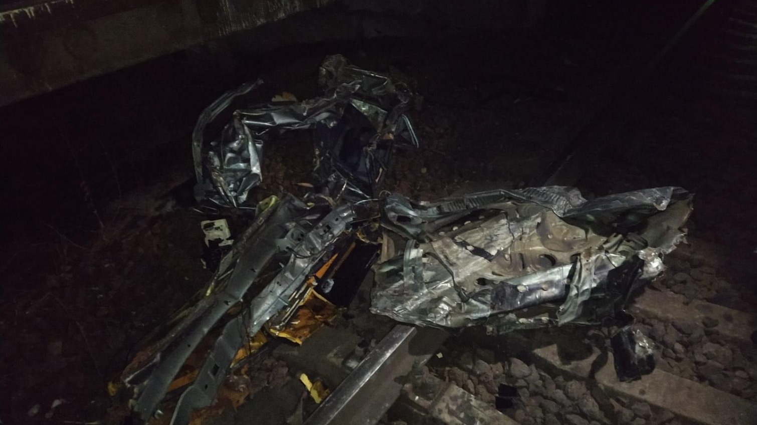 В Одесской области на железнодорожном переезде погиб водитель легковушки (фото) «фото»