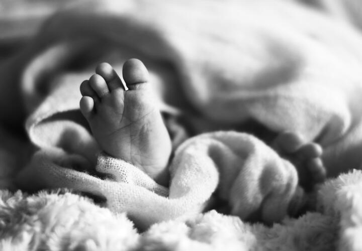 Рожала дома без врачей: в Одесской области погиб недоношенный ребенок (аудио) «фото»