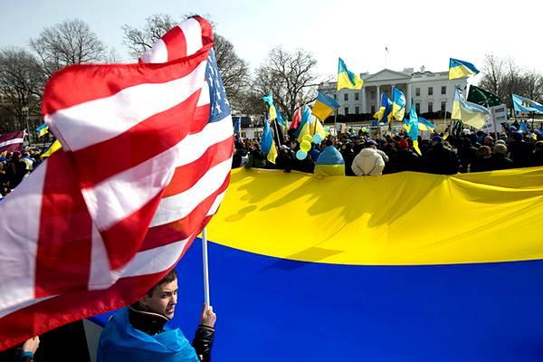 США разрешит украинцам временно остаться  в стране на период войны с РФ «фото»