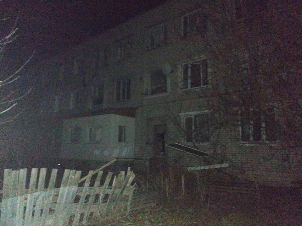 В Житомирской области обстреляли школу и жилые кварталы (фото) «фото»