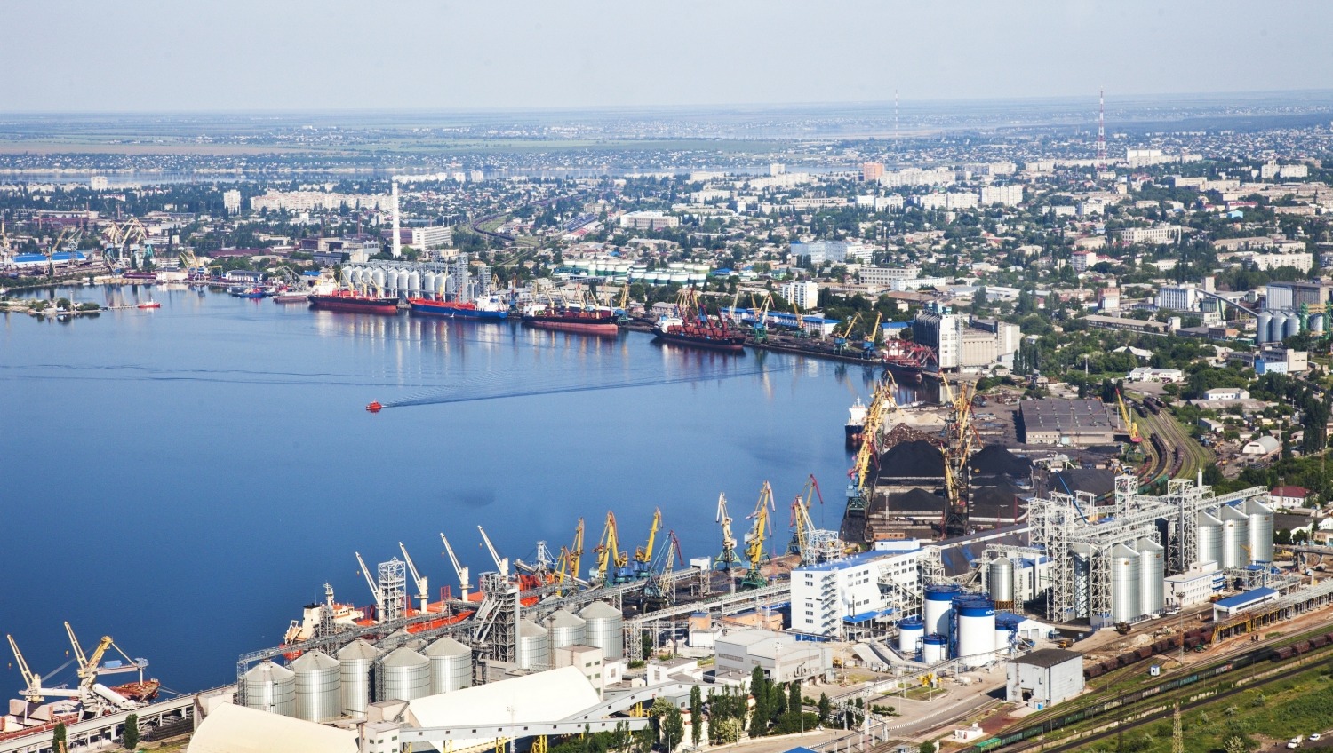 Российские военные нанесли удар по Николаевском порту «фото»