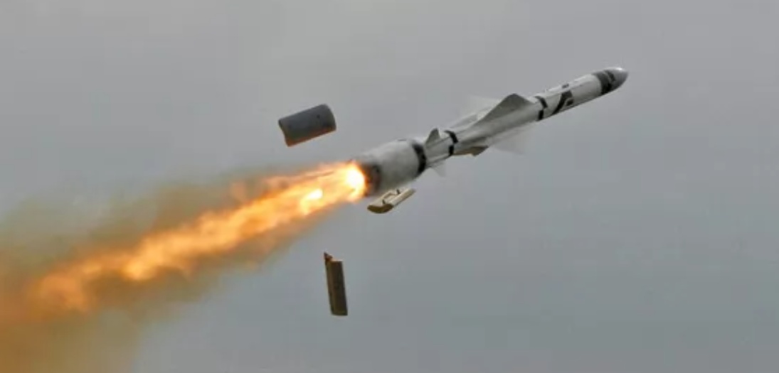 В Днепре – взрыв: прилетела вражеская ракета (ОБНОВЛЕНО) «фото»