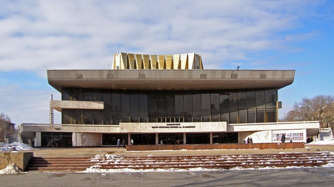 Одесские театры присоединились к теробороне города «фото»