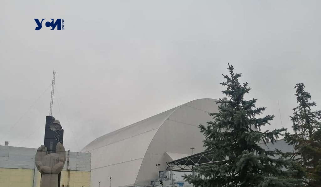 Оккупанты покидают Чернобыльскую атомную станцию (обновлено) «фото»