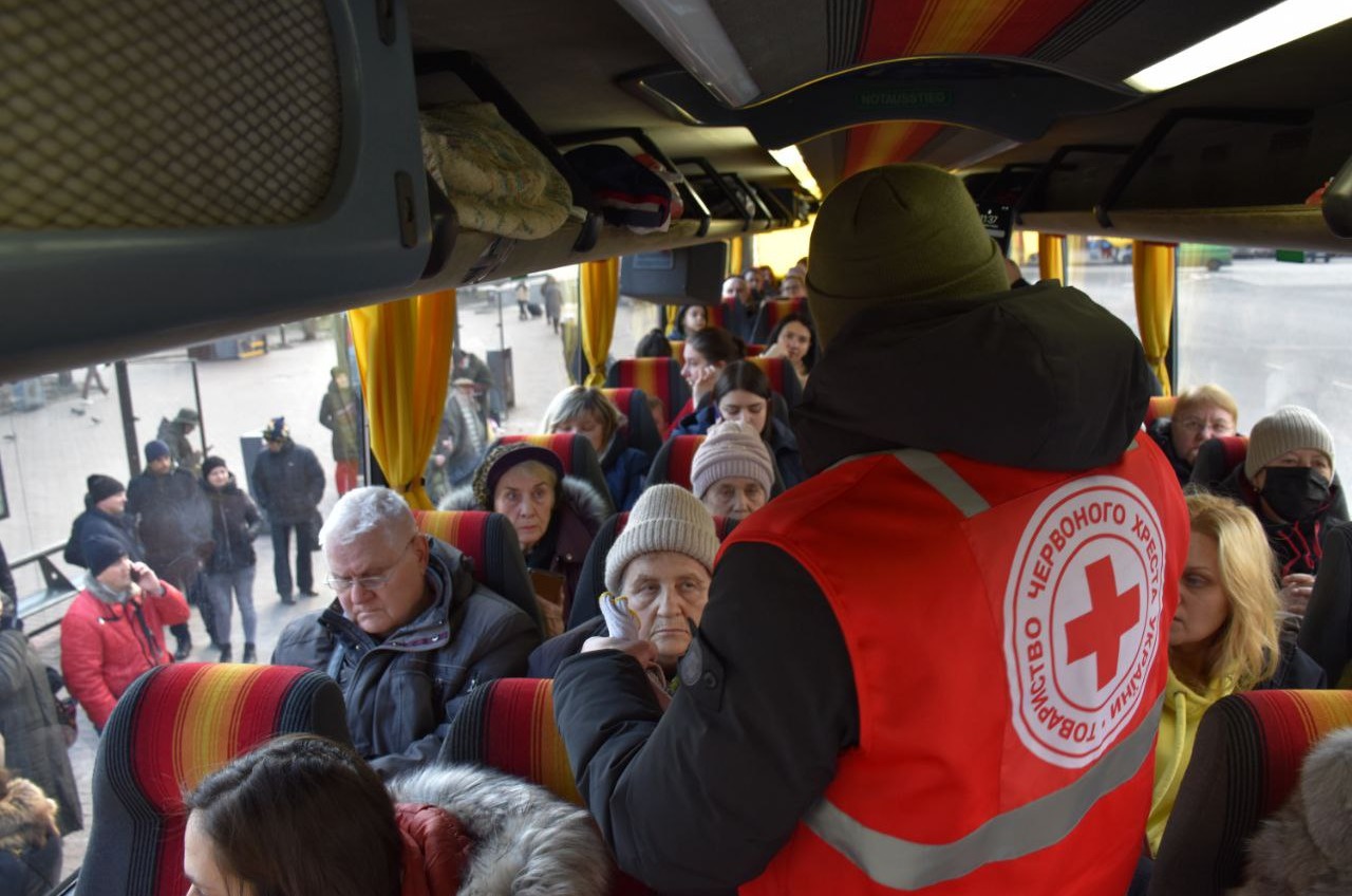 В Одессе бесплатная эвакуация от Красного Креста стала ежедневной «фото»