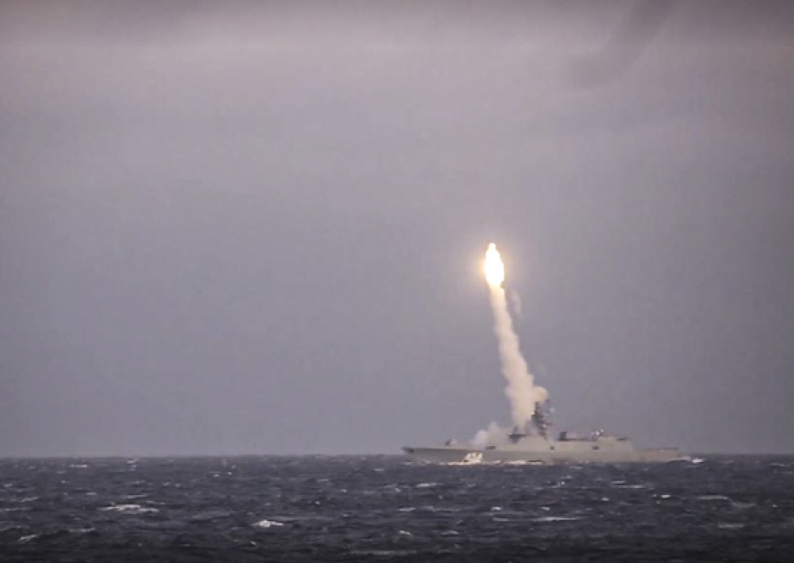 Российский корабль выпустил пять ракет в небо над Одессой «фото»