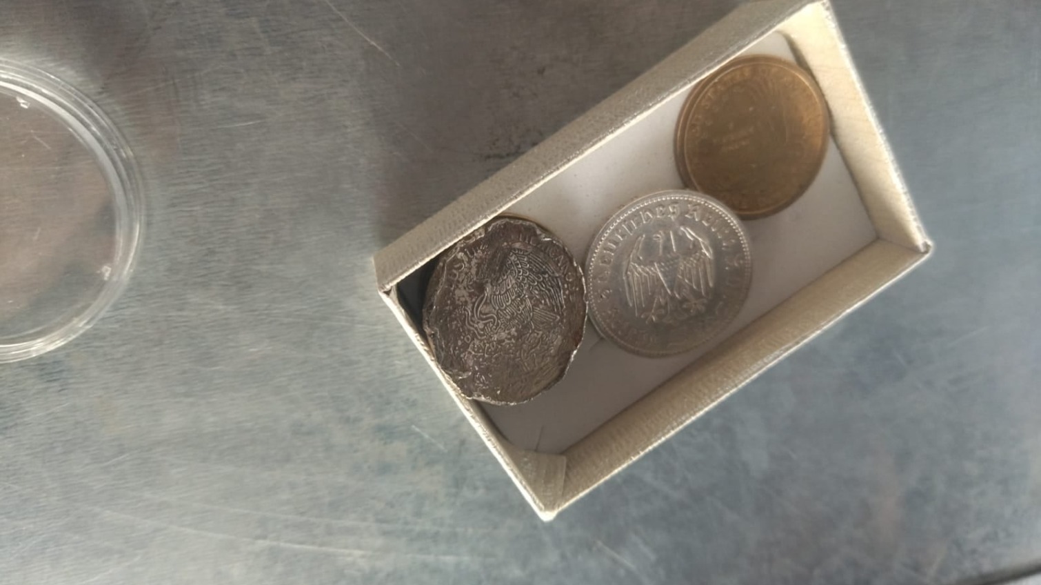 Из Одесской области за границу пытались вывезти ценные старинные монеты (фото) «фото»