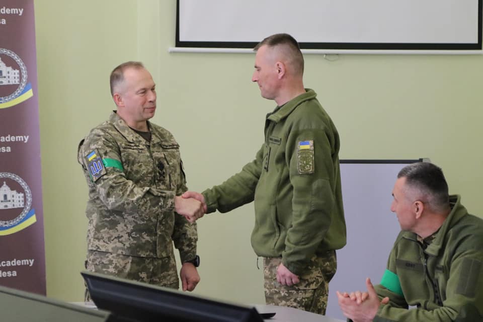 В Одессе командующий Сухопутными войсками представил нового начальника Военной академии (фото) «фото»