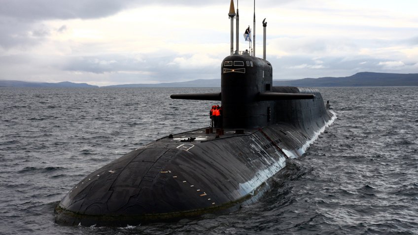 Россия запускает ракеты с подводных лодок в Черном море usionline.com Россия запускает ракеты с подводных лодок в Черном море «фото»