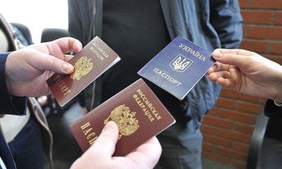 Жителей Херсона вывозят в Крым для принудительного оформления российских паспортов «фото»