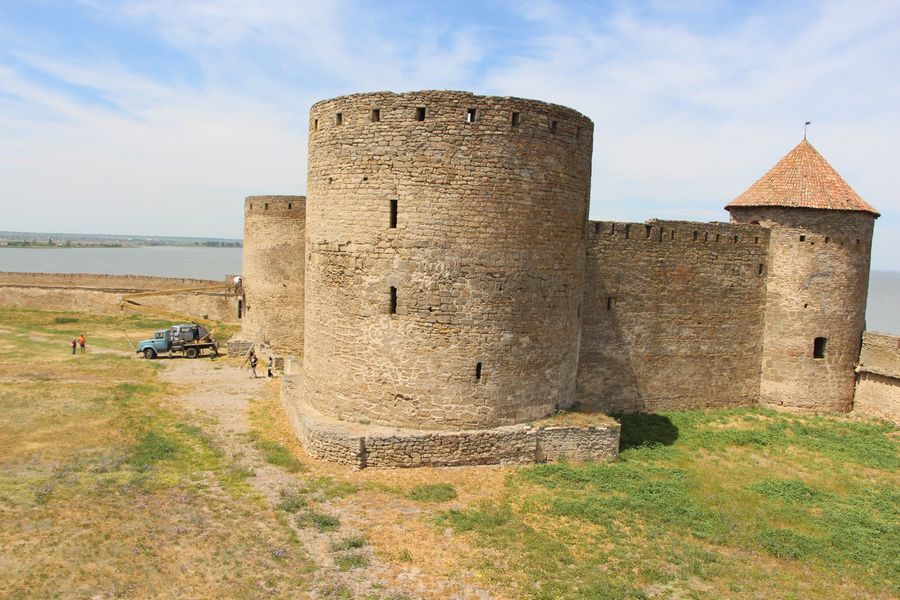 В Аккерманской крепости восстановили еще одну турецкую закладную плиту (фото) «фото»