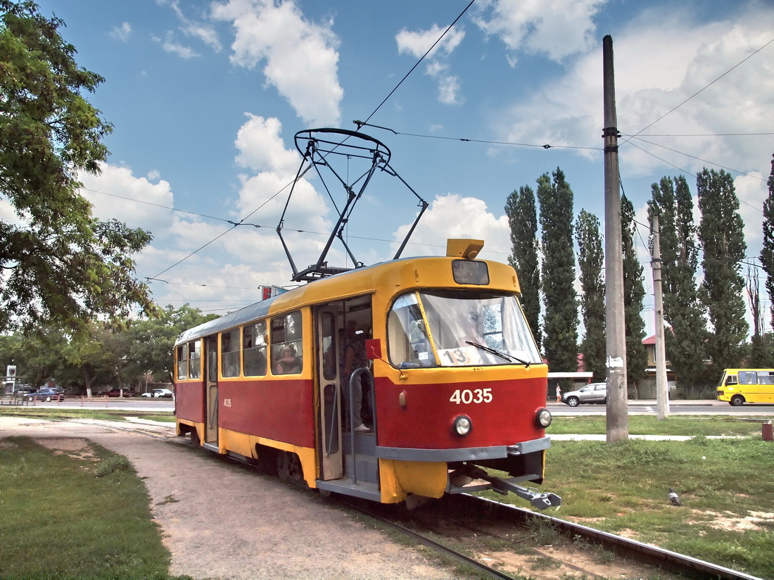 В Одессе снова запустили трамвай №13 «фото»