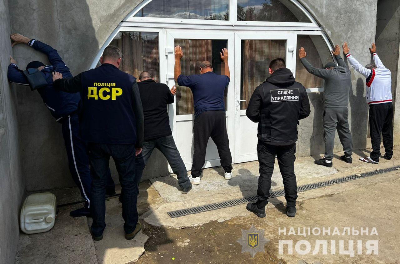 В Одессе задержали «бизнесмена», который организовал канал переправки призывников за границу (фото) «фото»