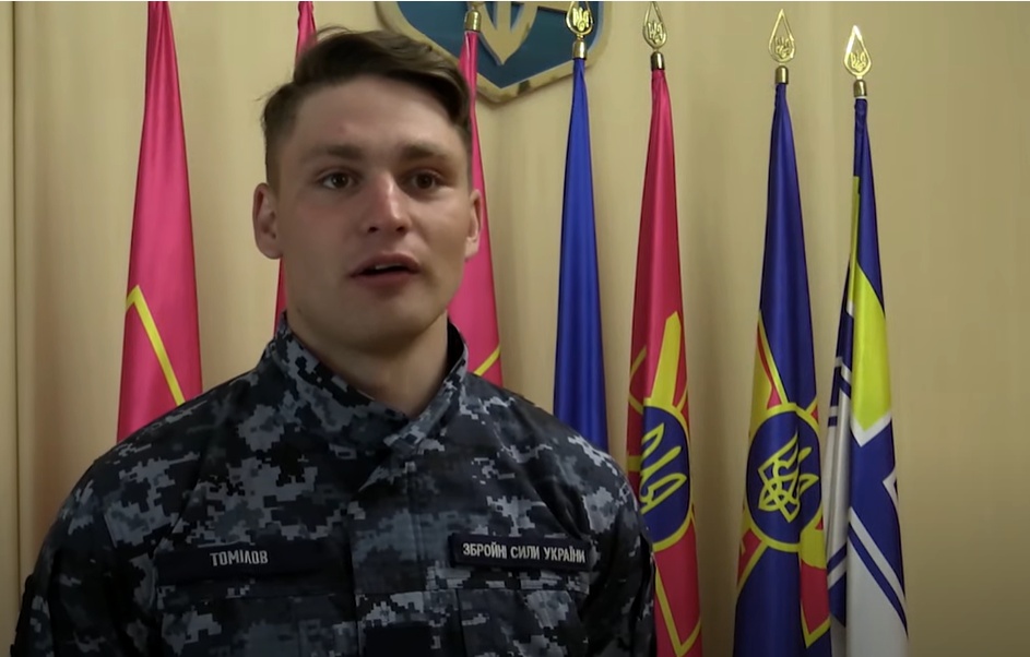 Одесский моряк получил награду от Зеленского и Резникова (видео) «фото»
