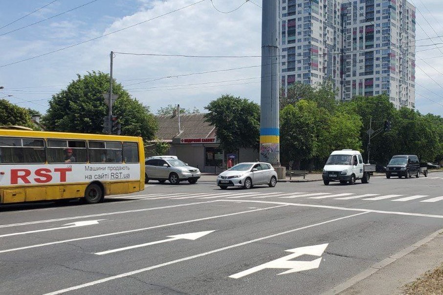 В Киевском районе обновили разметку велодорожек (фото) «фото»