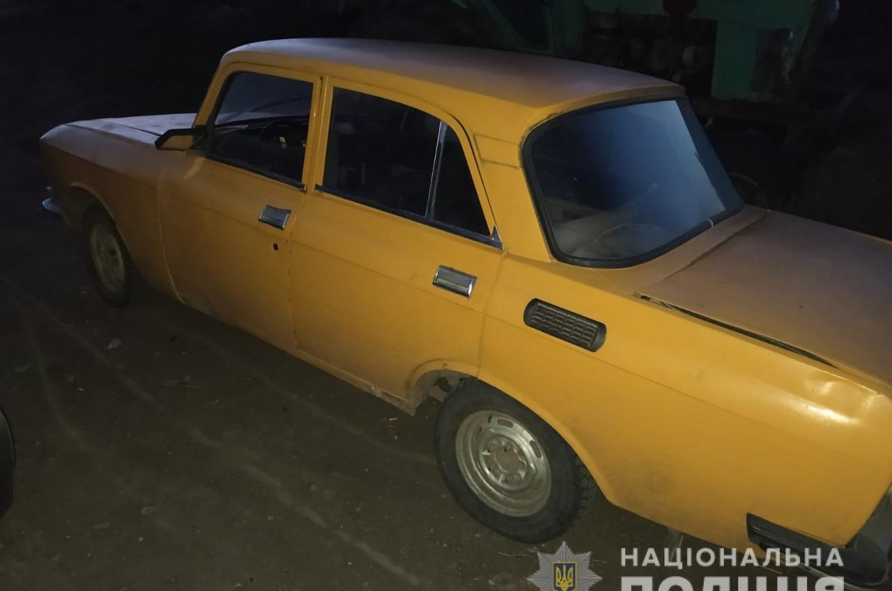 В Одесской области юная девушка сбежала из гостей на чужой машине «фото»