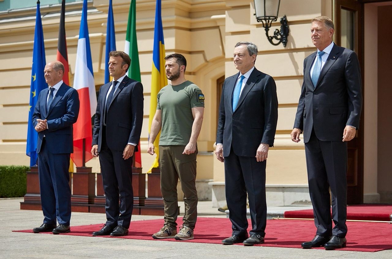 Статус кандидата в ЕС для Украины – немедленно: Германия, Франция, Италия и Румыния – «за» «фото»