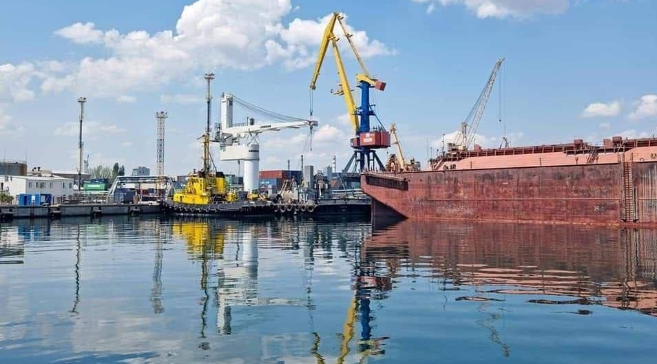 Україна продовжує підготовку експорту з одеських портів «фото»