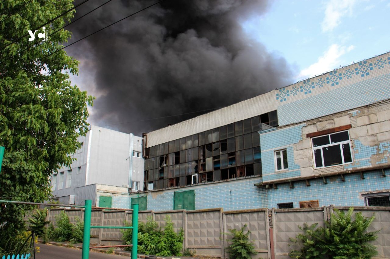 Ракетна атака складу в Одесі: є поранений «фото»