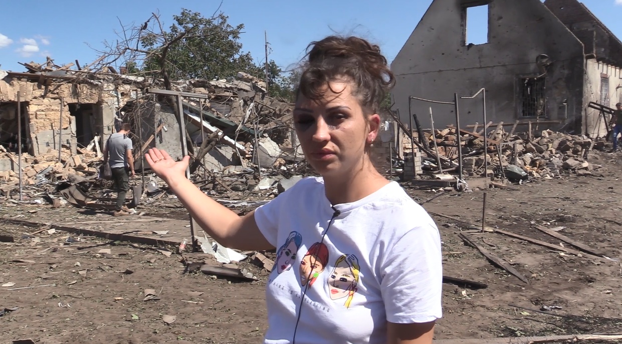 Мати трьох дітей у селі під Одесою розповіла про ракетну атаку (відео) «фото»