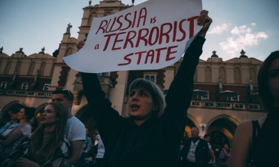 Учасники масштабної акції у Кракові  закликали світ признати рф країною-терористом (фото) «фото»