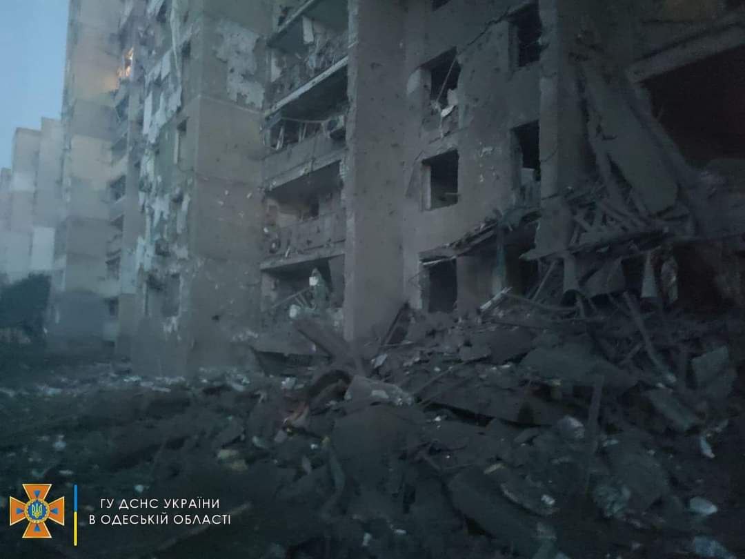 Трагедия под Одессой. Рашисты взорвали 9-этажный дом и 2 базы отдыха: много жертв (фото, видео) обновляется «фото»