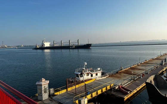 Чотири судна з зерном відправляться сьогодні з портів Одещини «фото»