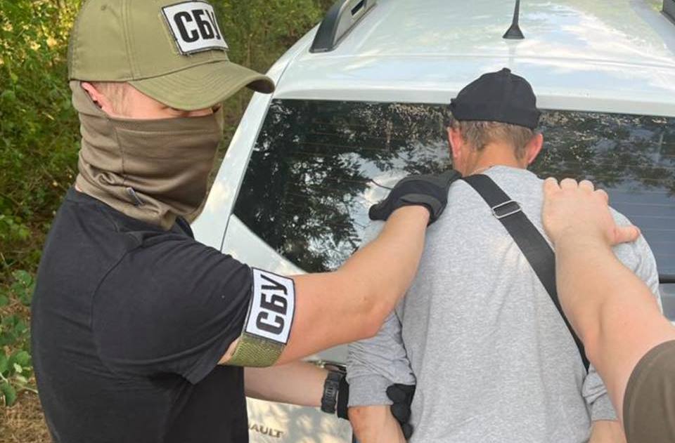 На Одещині прикордонник допомагав переправляти призовників за кордон (фото) «фото»