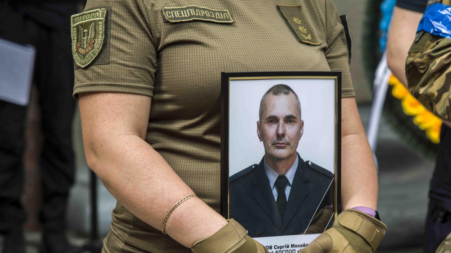 В Одесі простилися з поліцейським, який загинув на війні (фото) «фото»