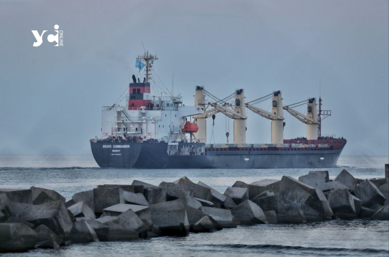 Із порту під Одесою вийшло судно із зерном для Африки (фото) «фото»