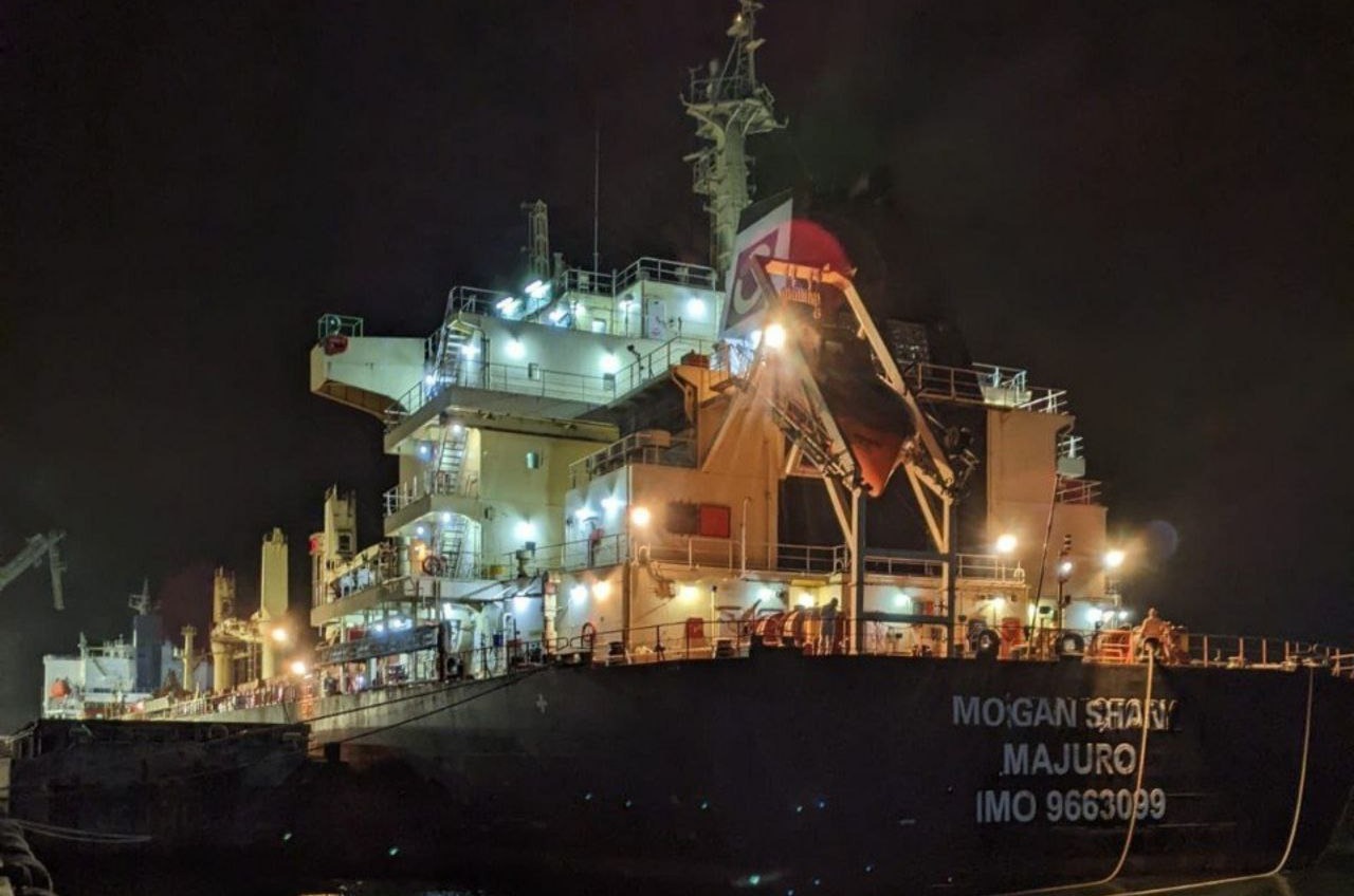 Караван з 11 суден вийшов з портів Великої Одеси «фото»