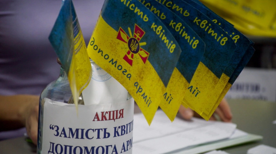 Перше вересня без квітів: одеські школярі зібрали допомогу захисникам (фото) «фото»