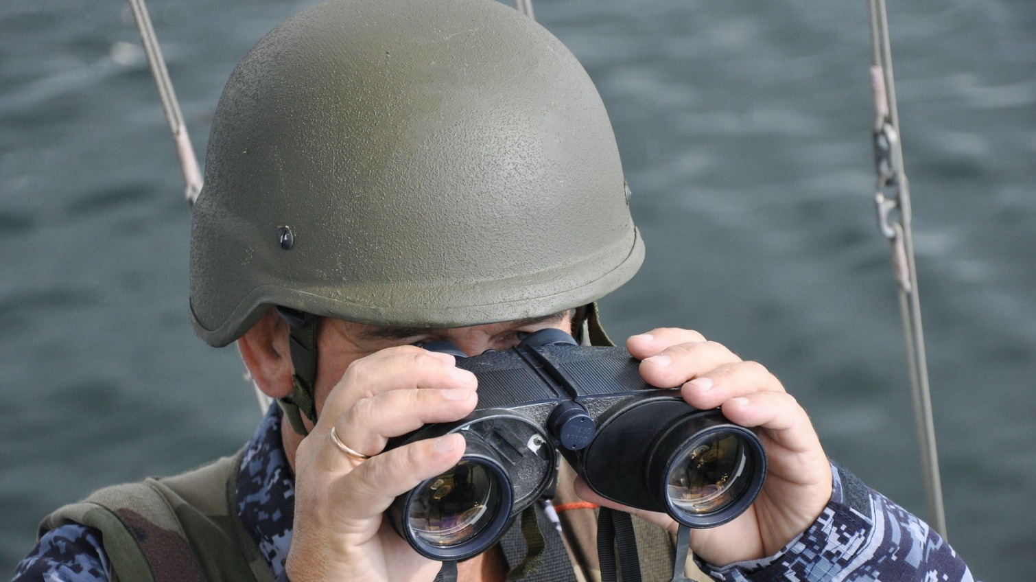 Яхтсмен став на захист морських рубежів в Одесі (фото) «фото»