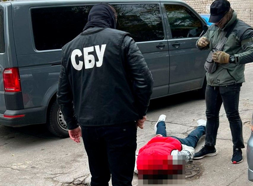 Видавали себе за блогерів: в Миколаєві знайшли російське «підпілля» (фото, відео) «фото»