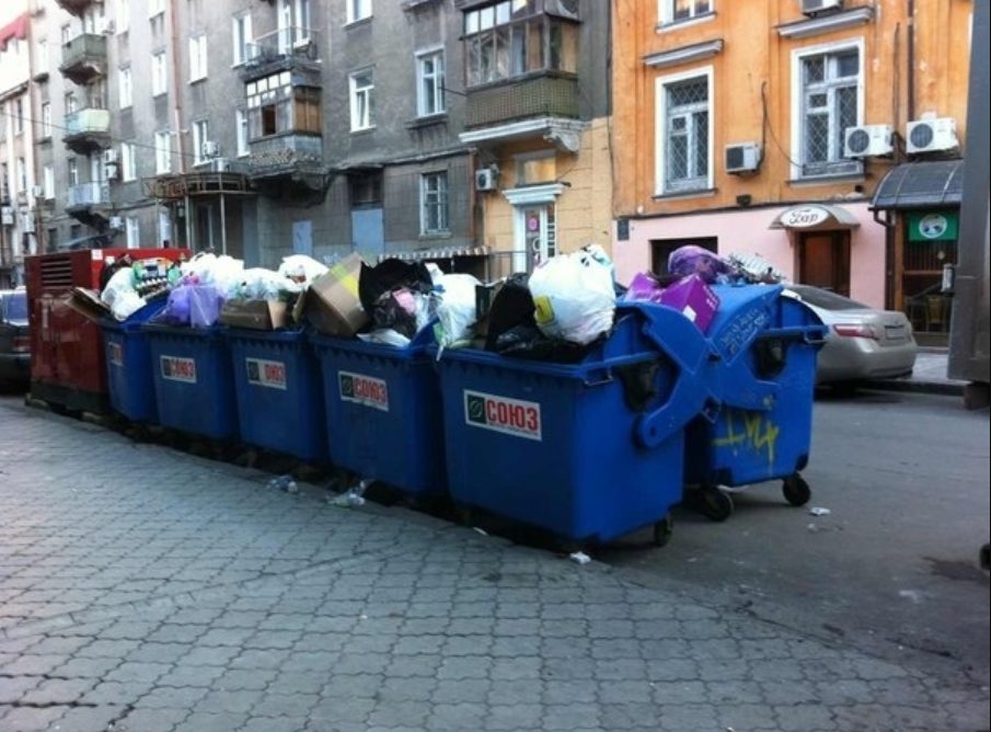 Тариф на вивезення сміття в Одесі дорожчає майже на 55% «фото»