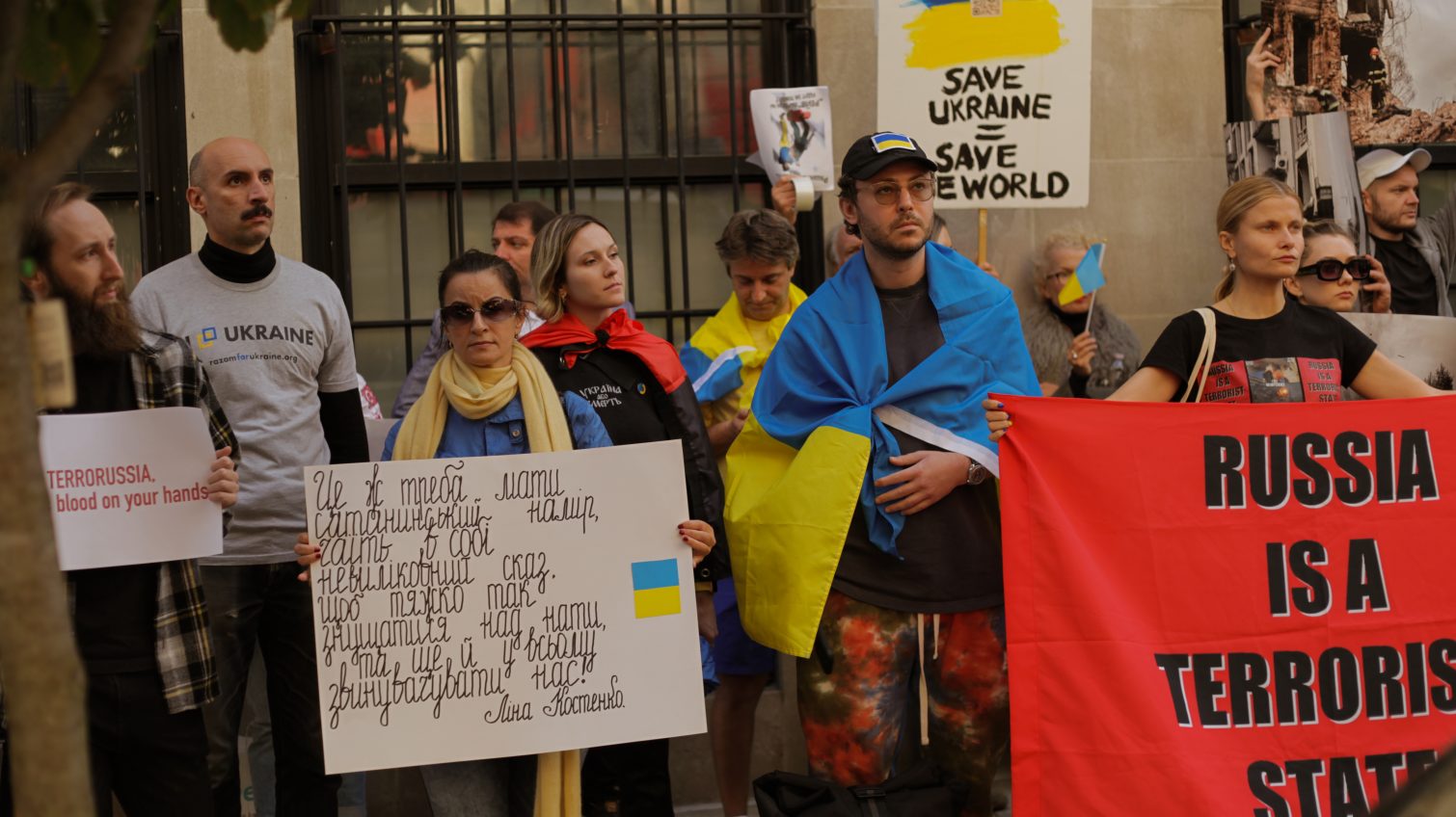Мітинги на підтримку України проходять по всьому світу (фото) «фото»