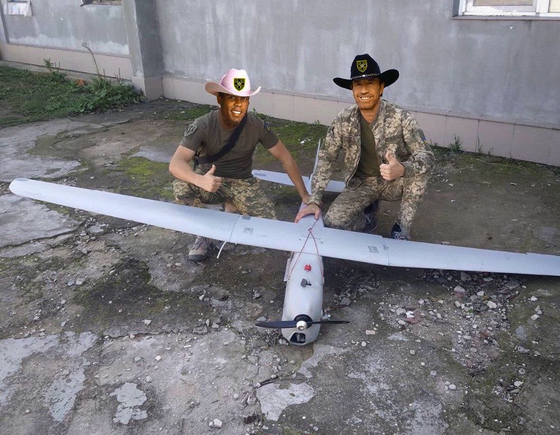 Одеські лицарі «приземлили» ворожий дрон майже неушкодженим «фото»