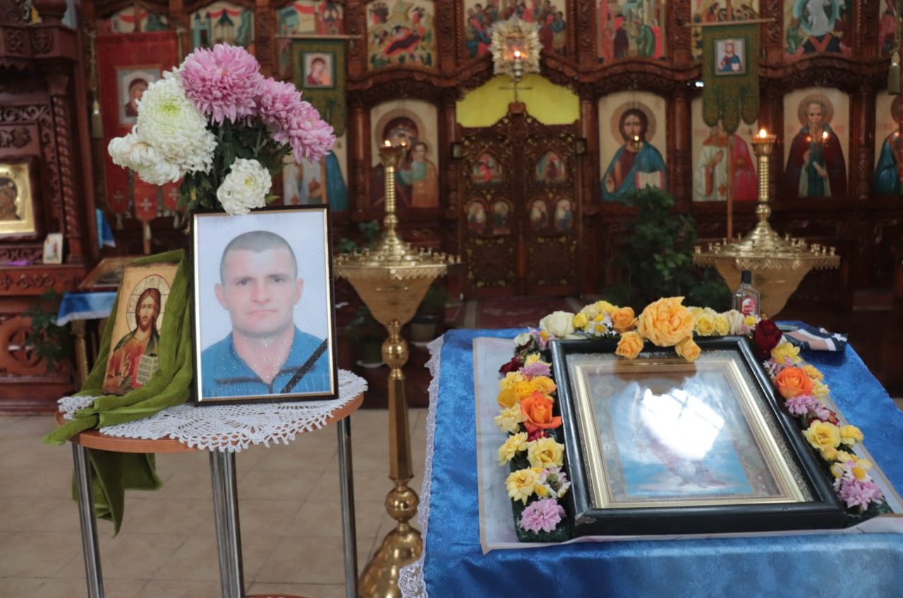 В Одеській області попрощались із загиблим військовим (фото) «фото»