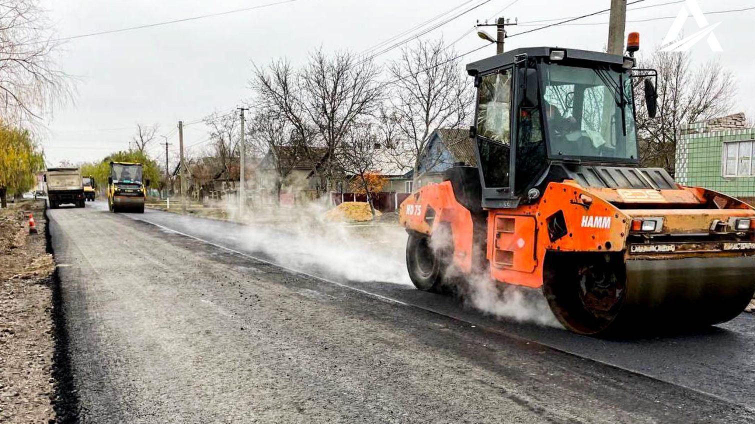 Одещина: на кордоні з Молдовою почали ремонт автошляху, яким відправляють гумвантаж (фото) «фото»