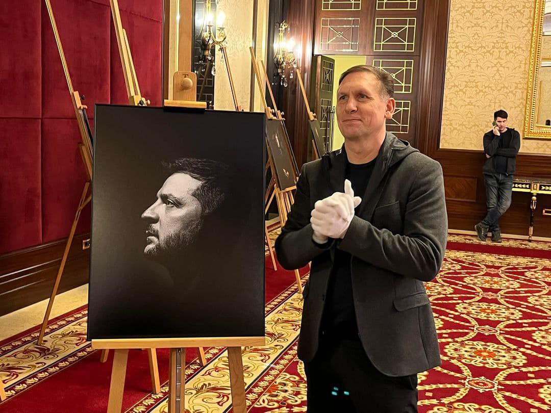 Портрет Зеленського для обкладинки Time продали за 6 млн грн «фото»