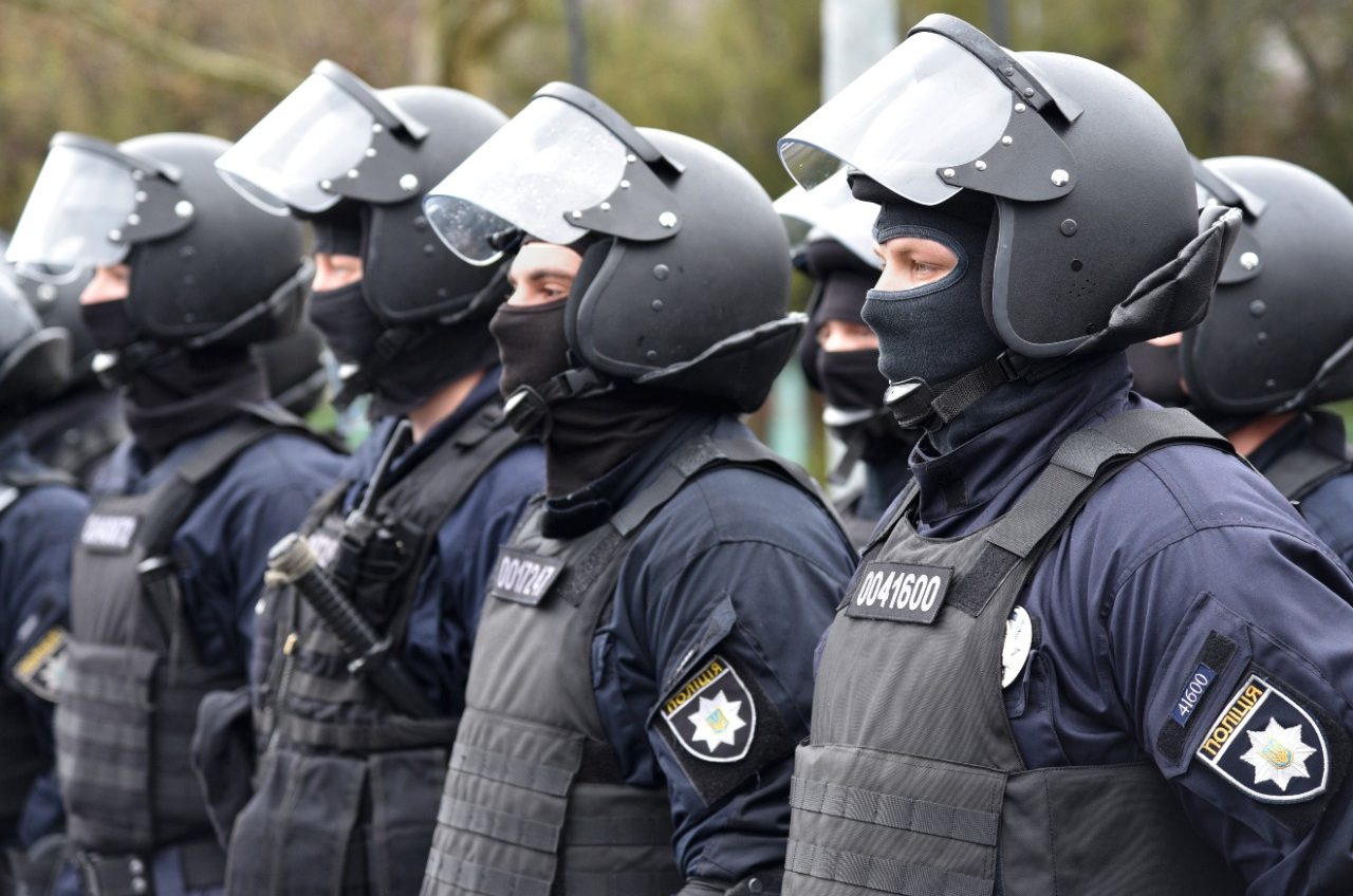 Майже 3 тисячі поліцейських задіють на новорічні свята на Одещині «фото»