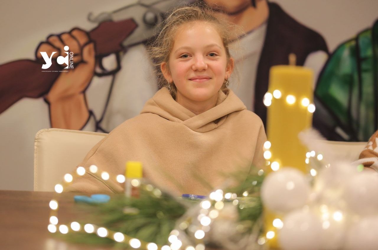В Одесі проходять новорічні майстер-класи для дітей-переселенців (фото) «фото»
