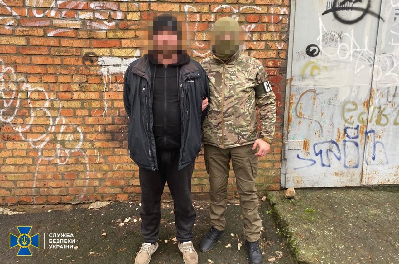 СБУ затримала у Чорнобаївці ворожого поплічника, який розквартировував окупантів «фото»