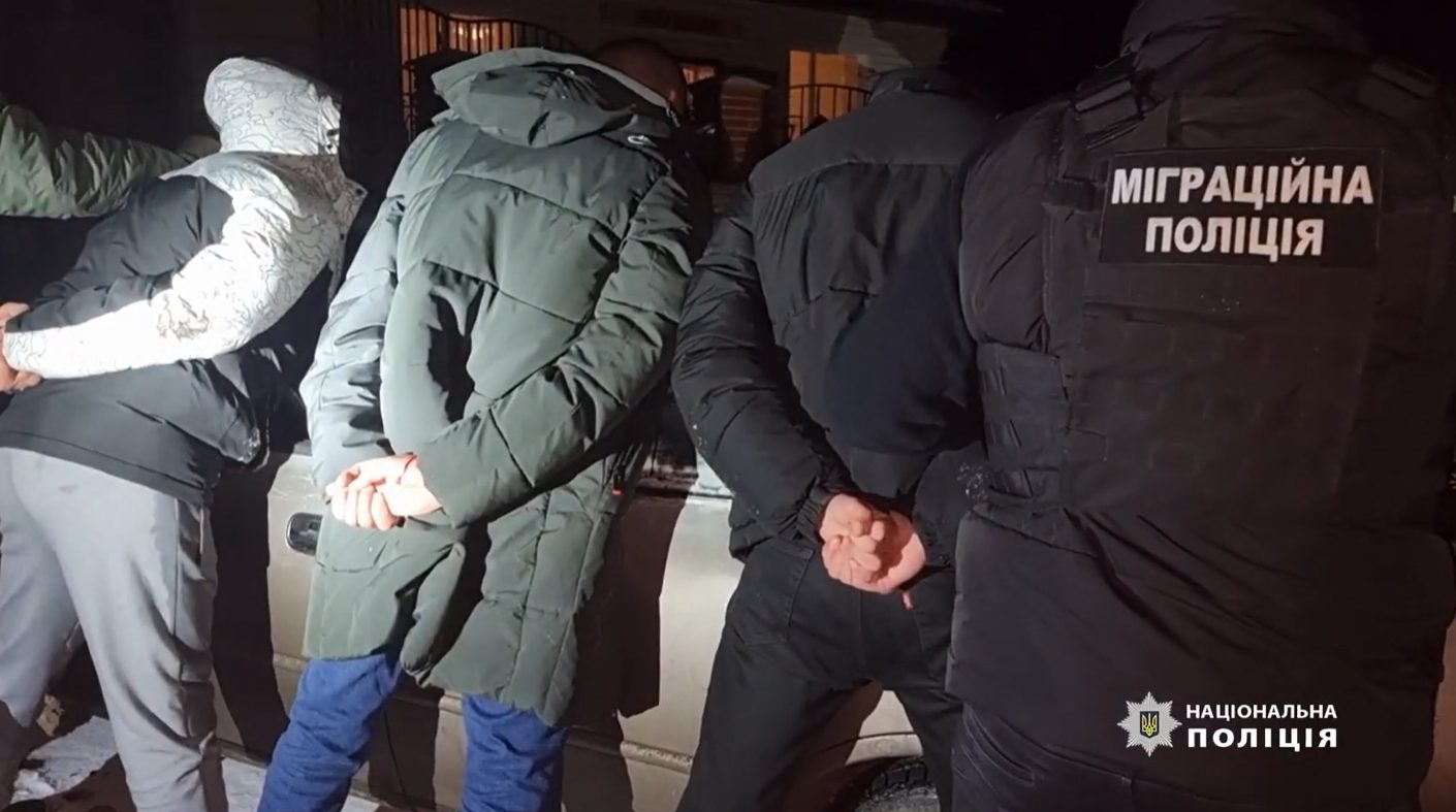 Троє жителів Одещини переправляли ухилянтів до Молдови за 3 тис. доларів (відео) «фото»