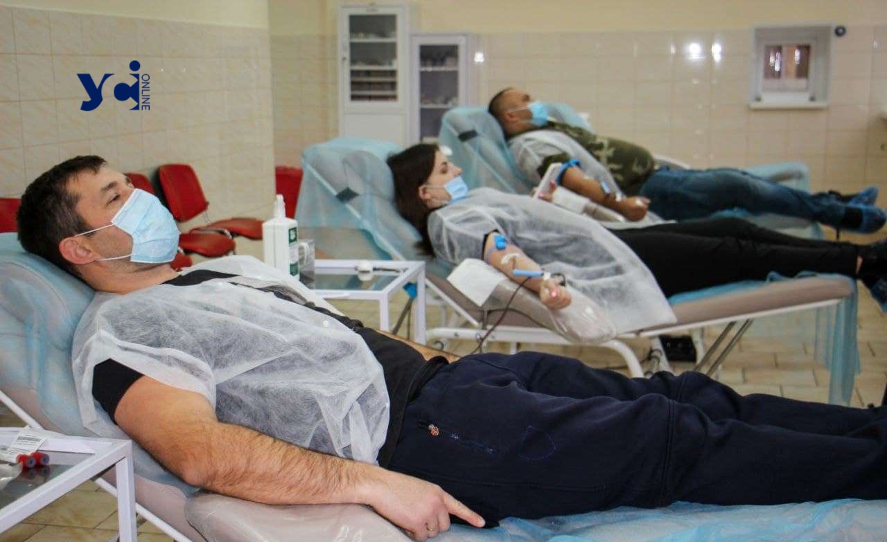 В Одесі донори вже здали 1500 літрів крові для захисників «фото»