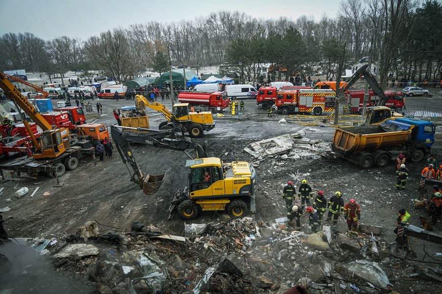 Трагедія у Дніпрі: рятувальники завершили пошукові роботи (ОНОВЛЕНО) «фото»